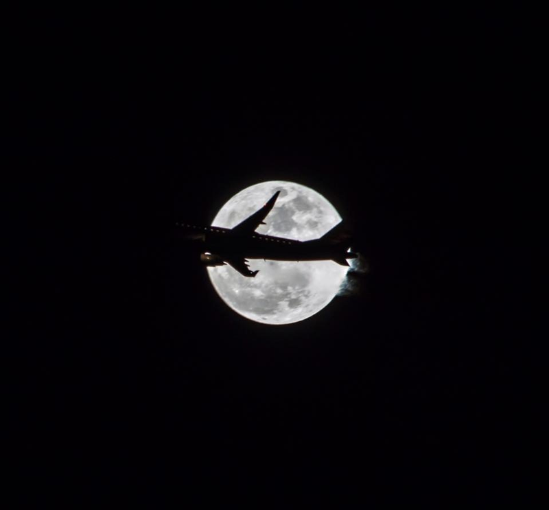 Illustration for article titled Super Moon